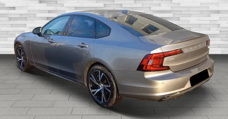 Volvo S90 B5 AWD =R-Design= Black Pack/Distronic Гаранция Image 2