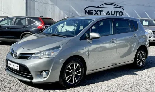 Toyota Verso 2.0D-4D NAVI 6+1