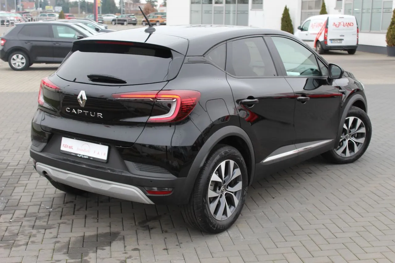 Renault Captur II 1.3 TCe 130 Navi...  Image 4