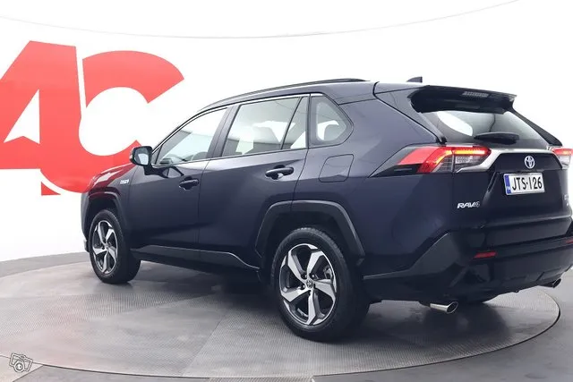 Toyota RAV4 Hybrid 2,5 AWD-i Active - TAKUU / PLUS-PAKETTI / KOUKKU / MERKKIHUOLLETTU / SUOMIAUTO / NAVI / SÄHKÖLUUKKU YMS Image 3