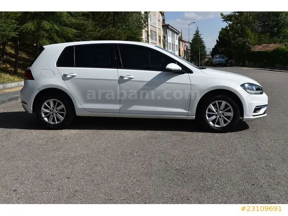 Volkswagen Golf 1.0 TSi Midline Plus Image 2